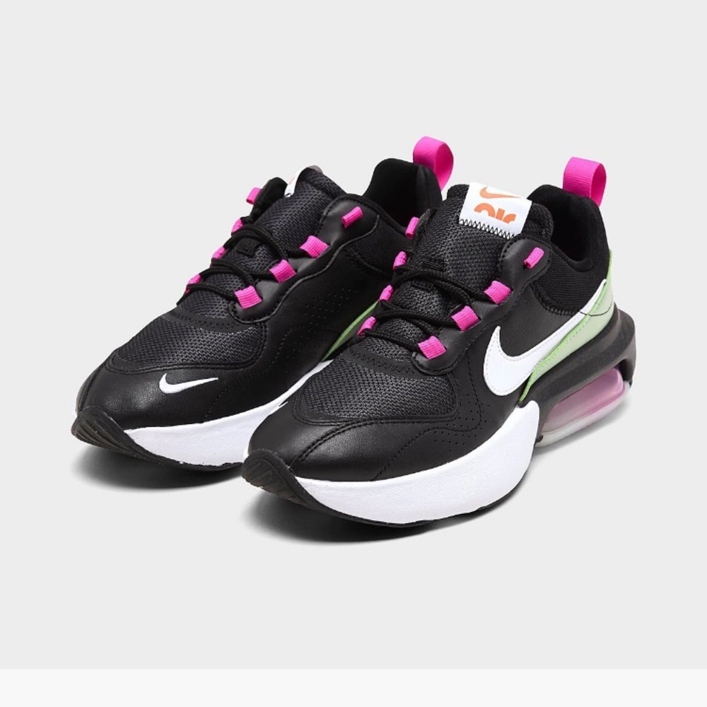 Woman’s Nike Air Max Verona